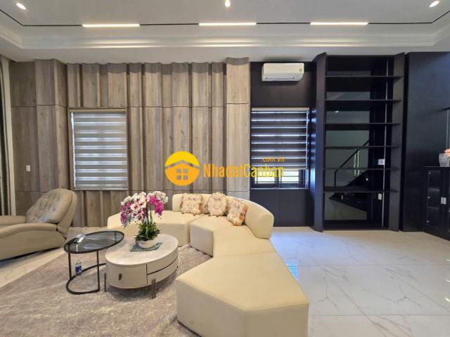 Nhà mặt phố bán