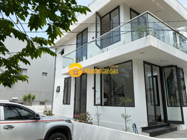 Nhà mặt phố bán