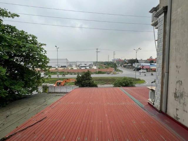Nhà mặt phố bán