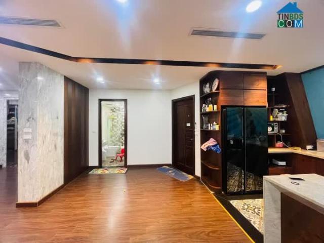 Nhà mặt phố bán tại Hoàn Kiếm, Hà Nội