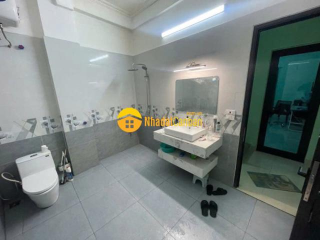 Nhà bán