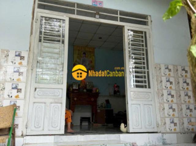 Nhà mặt phố bán