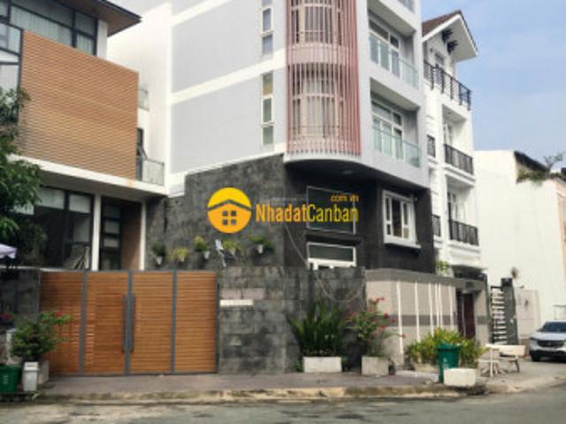 Nhà mặt phố bán