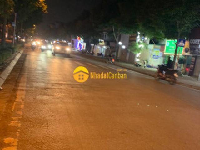 Nhà mặt phố bán
