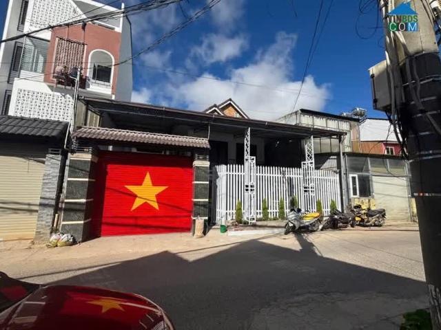 Nhà bán
