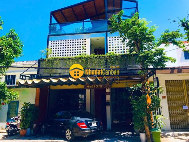 Nhà mặt phố bán