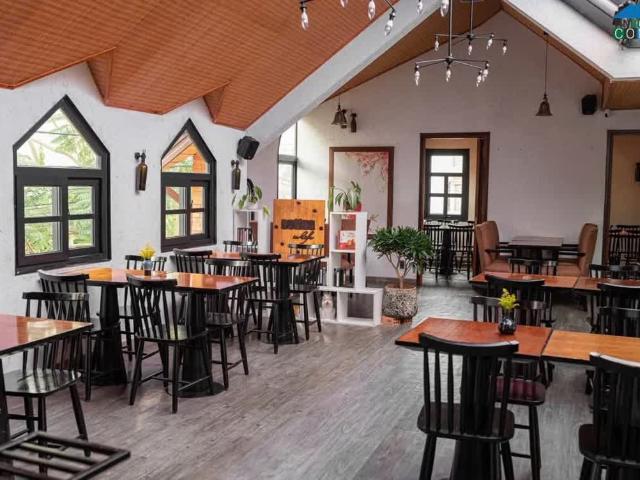Nhà mặt phố bán