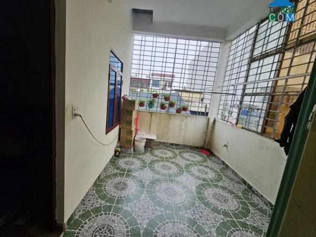 Nhà mặt phố bán