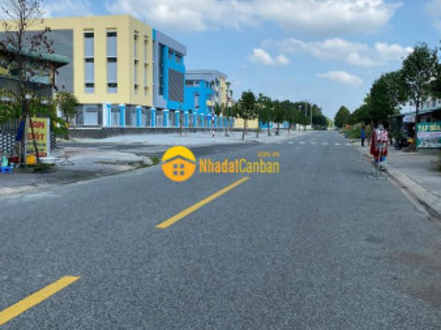 Nhà mặt phố bán