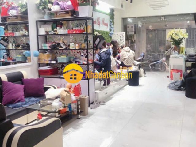 Nhà mặt phố bán