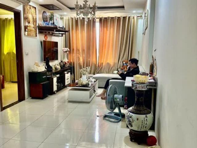 Nhà mặt phố bán tại Hoàn Kiếm, Hà Nội