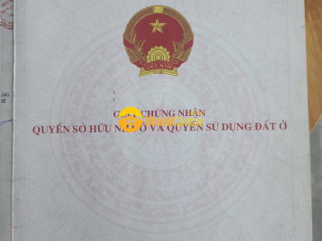 Nhà mặt phố bán