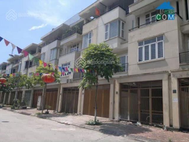 Nhà mặt phố bán tại Hoàn Kiếm, Hà Nội