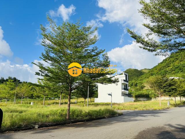 Mặt bằng bán