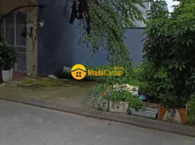 Mặt bằng bán