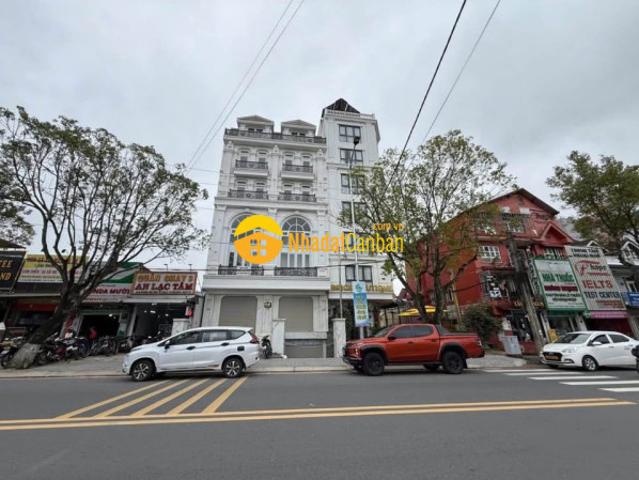 Nhà mặt phố bán