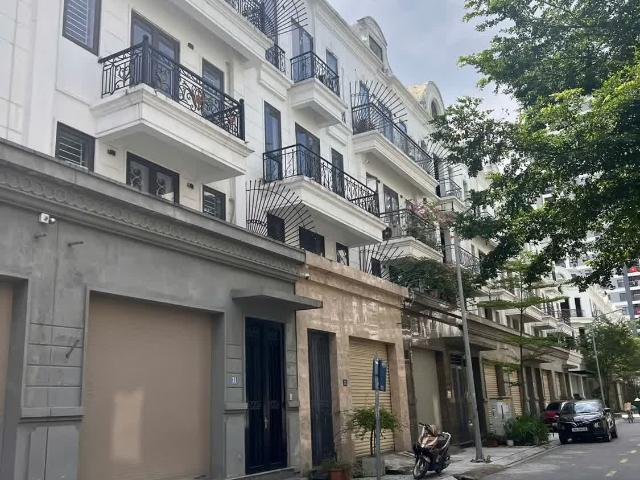Biệt Thự bán tại Hoàn Kiếm, Hà Nội