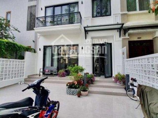 Nhà cho thuê tại Quận 7, Hồ Chí Minh