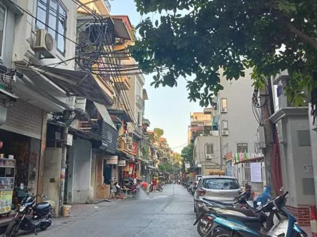 Nhà cho thuê tại Hoàn Kiếm, Hà Nội