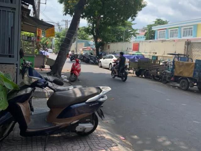Nhà bán tại Khuôn viên UBND Thành phố Hồ Chí Minh, Thành phố Hồ Chí Minh