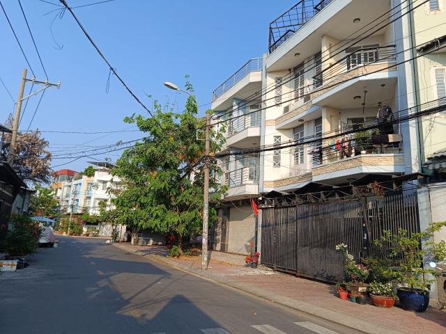 Nhà mặt phố bán