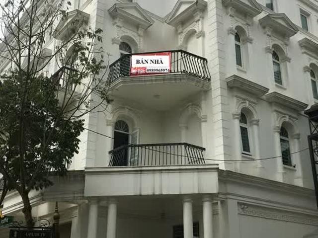 Biệt Thự bán tại Hoàn Kiếm, Hà Nội