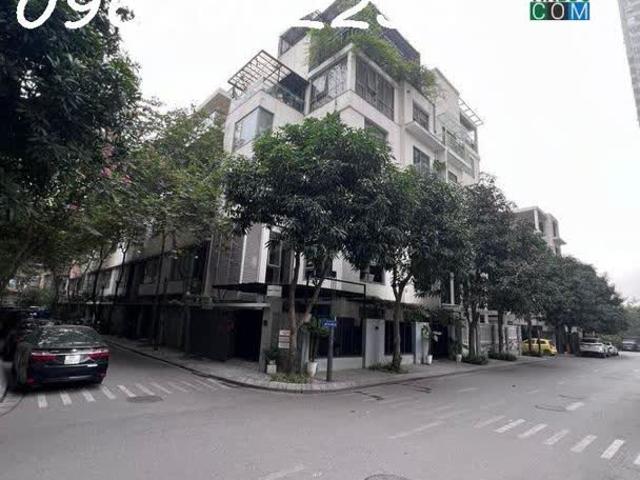 Biệt Thự bán tại Hoàn Kiếm, Hà Nội