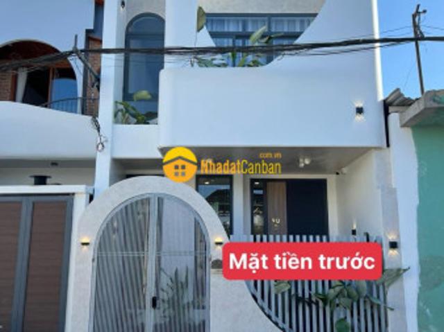 Nhà mặt phố bán