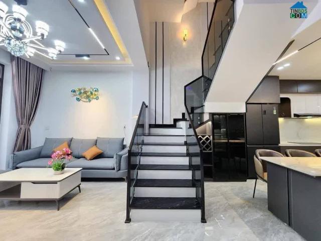 Nhà mặt phố bán