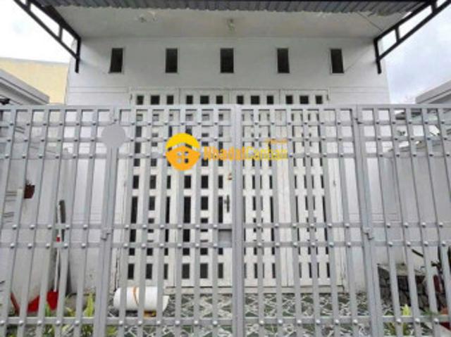 Nhà mặt phố bán