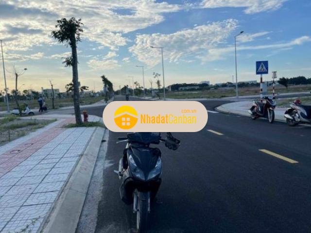 Mặt bằng bán