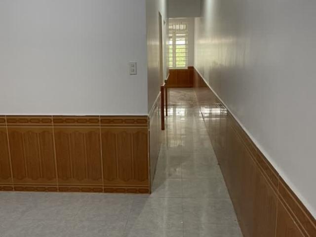 Nhà mặt phố bán