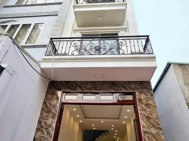 Nhà bán tại Hoàn Kiếm, Hà Nội