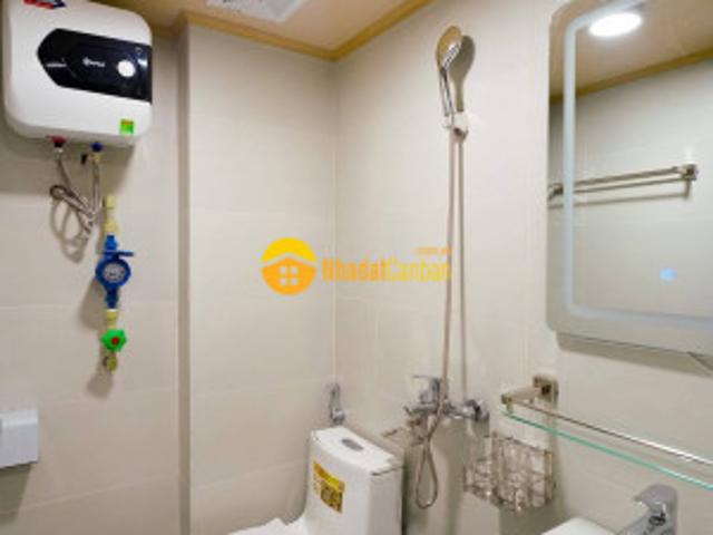 Nhà mặt phố bán