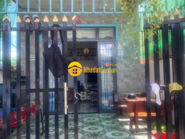 Nhà mặt phố bán
