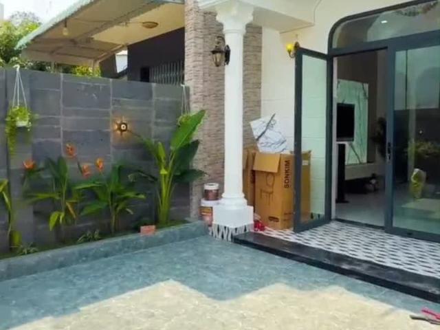 Nhà bán