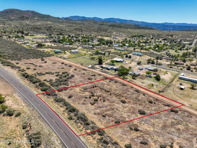 Land for sale in Kirkland, Arizona