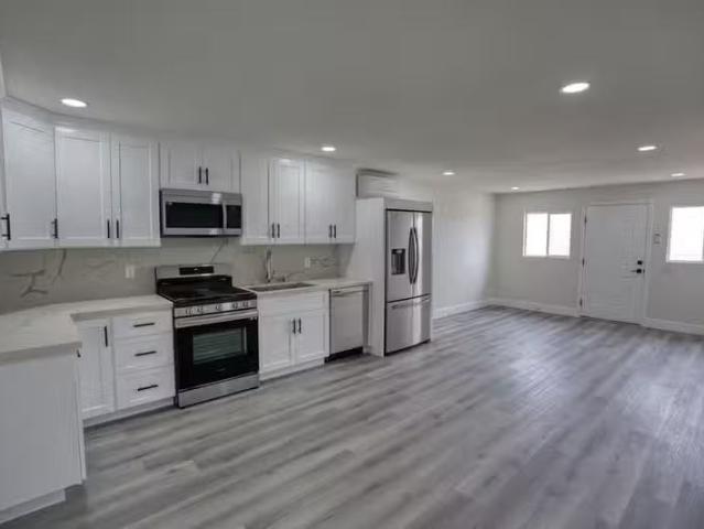 Condo for rent in Corona