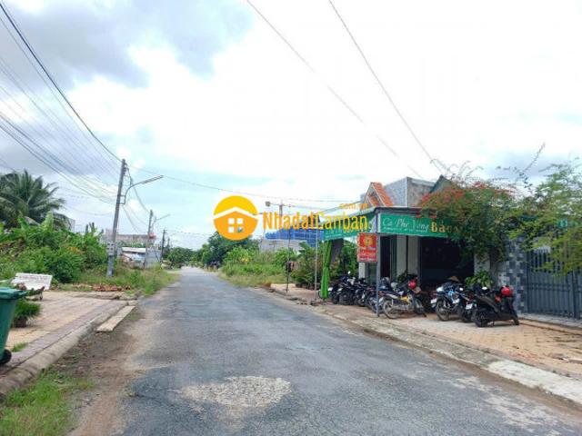 Mặt bằng bán