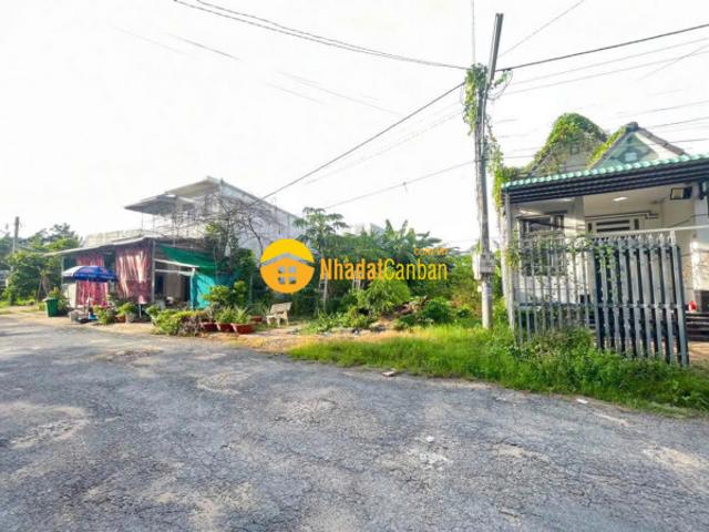 Mặt bằng bán