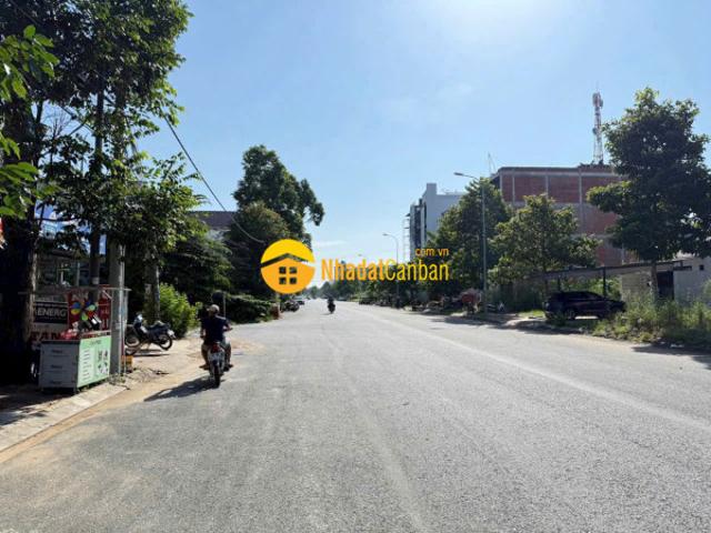 Mặt bằng bán