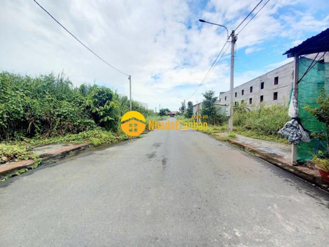 Nhà mặt phố bán