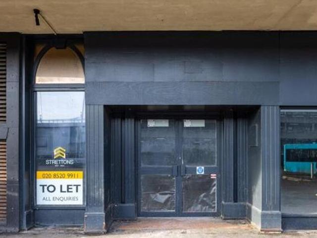 House for rent in The High, Harlow