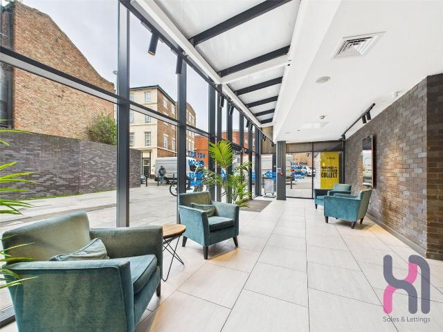 House for rent in St George's Quarter / Cultural Quarter, Calderstones