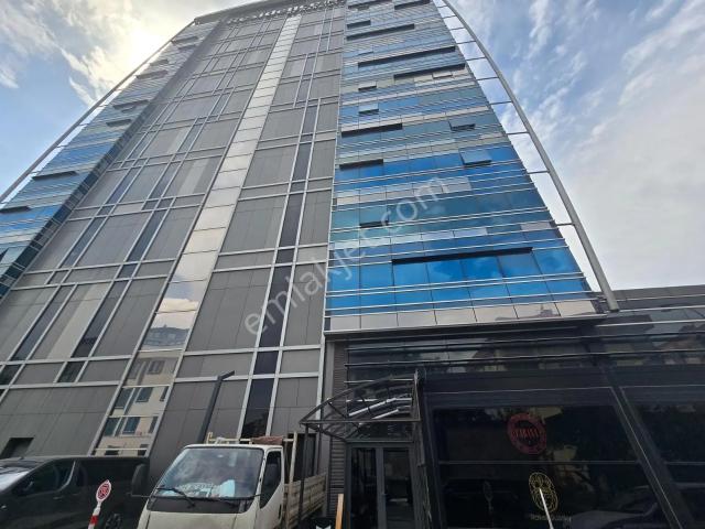 Ataşehir, İstanbul içerisinde kiralık mülk
