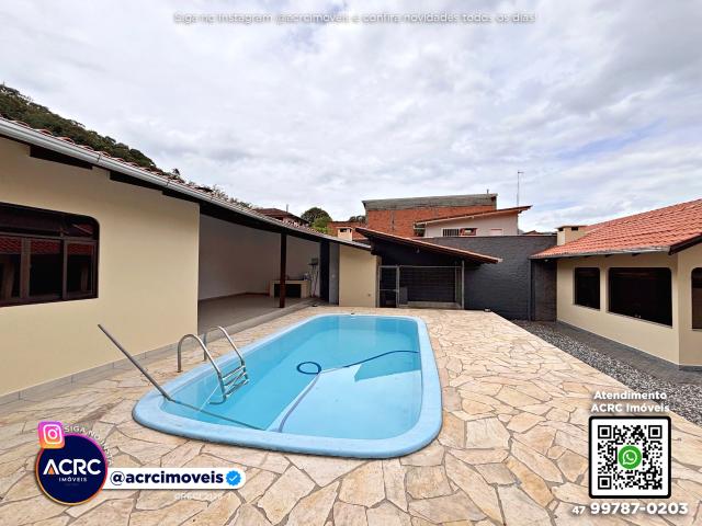 Casa aluguel em Região Geográfica Imediata de Blumenau, Blumenau