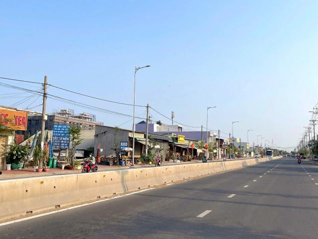Nhà mặt phố bán