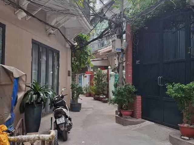 Nhà bán tại Khuôn viên UBND Thành phố Hồ Chí Minh, Thành phố Hồ Chí Minh