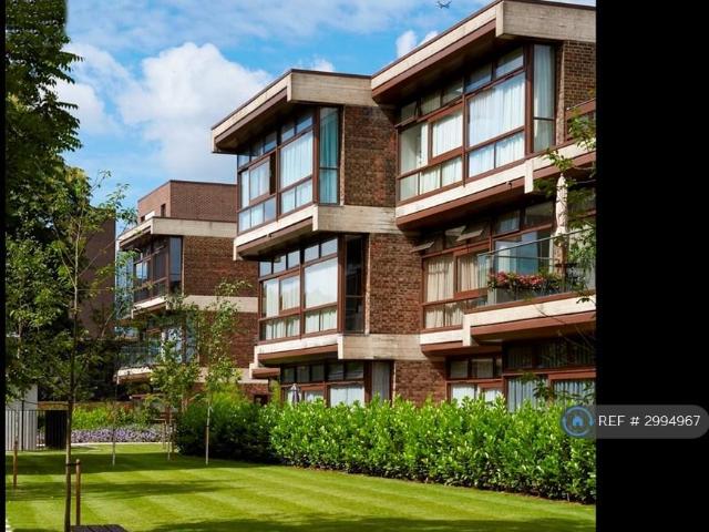 Apartment for rent in South Lambeth, Greater London