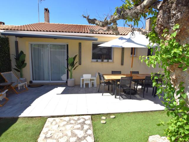 Maison vente à Arles, Cabannes